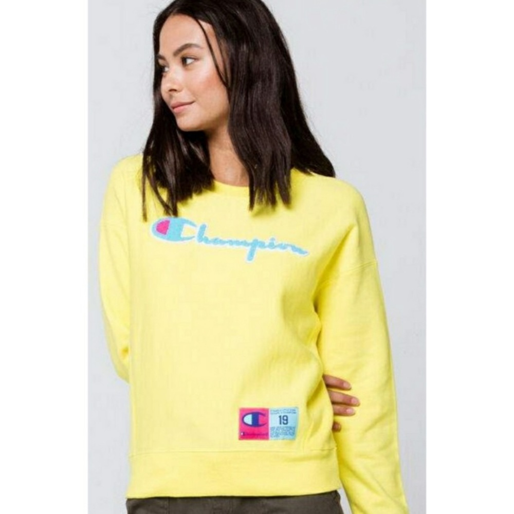 {Champion} Reverse Weave Yellow Crew Sweatshirt Medium Pullover